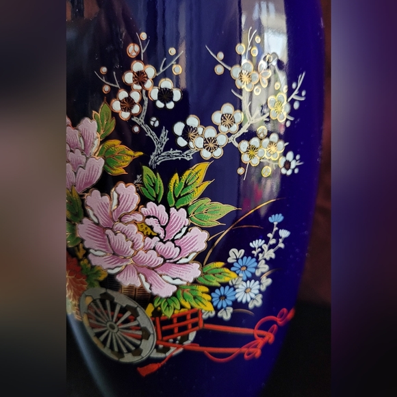 Cobalt Blue Kutani Vase, Japanese Rickshaw, Decorative Flower cart 12.5" - Picture 8 of 12